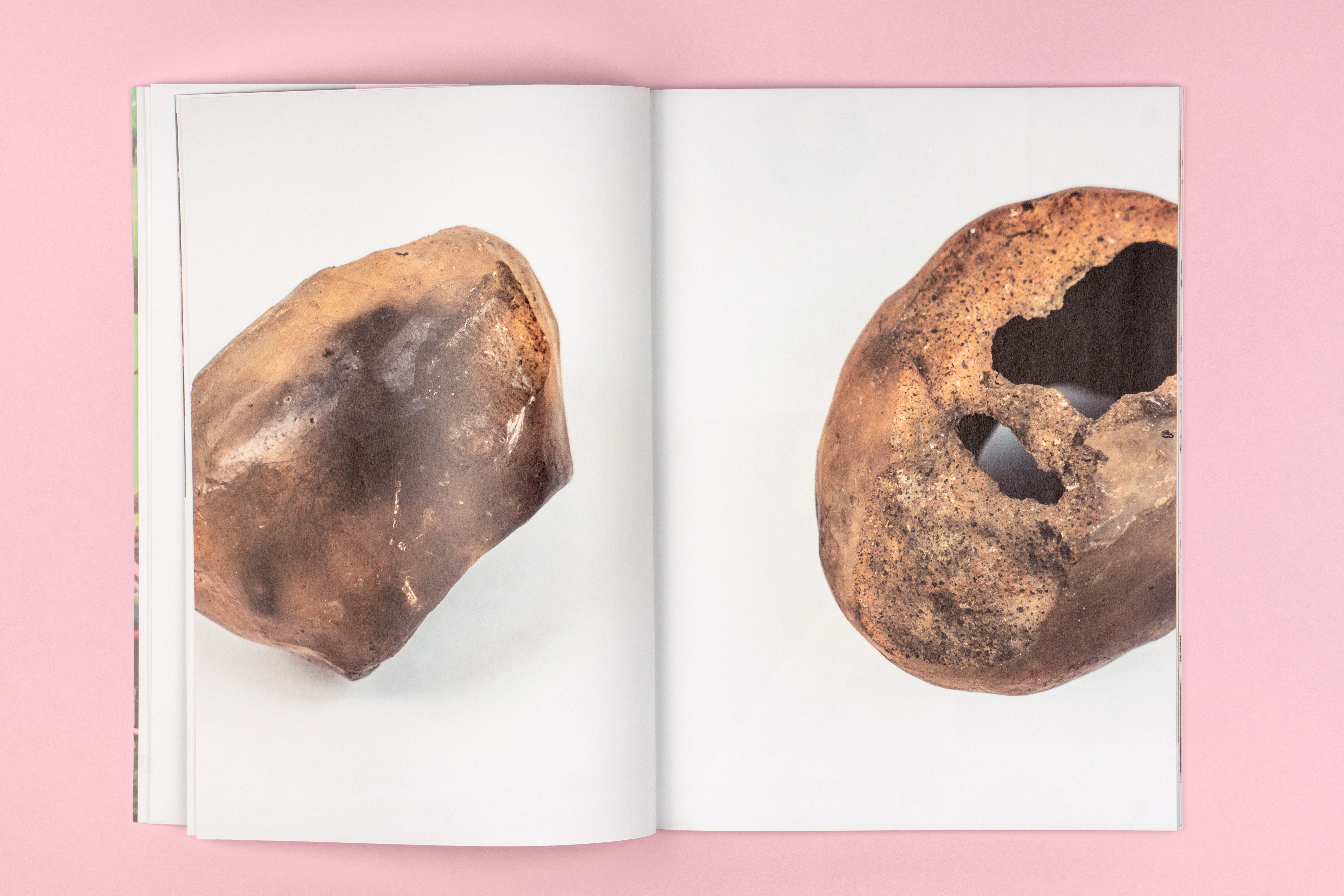 Kunst-Stipendium der Gemeinde Stuhr, Julija Paškevičiūtė, Künstlerkatalog, Grafikdesign